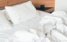 Una cama sin hacer