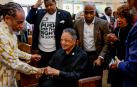 En la imagen, Jackson asiste a una misa en la Iglesia Bautista Tabernáculo en Selma, Alabama, en marzo de 2025.
