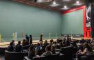 Fotografía del 13 de febrero de 2026 cedida por la WJA League (Liga Mundial de jai-alai) de un partido de frontón en Miami (EE.UU)