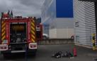 Herido un trabajador de 42 años en un incendio en una cabina de pintura en el polígono Comarca II de Galar