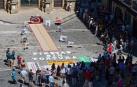 Foto de la manifestación de los activistas antitaurinos en Pamplona.