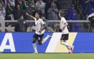 Bellingham, que hizo doblete, celebra uno de sus goles ante Inglaterra