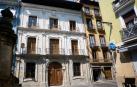Fachada renovada del Palacio de Rozalejo.