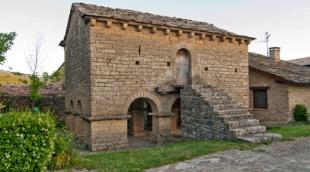 Hórreo de Iracheta, en Valdorba