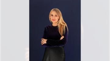 La escritora, periodista y crítica de cine Desirée de Fez