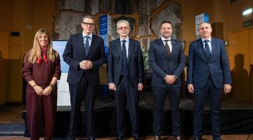 De izquierda a derecha: Natalia Oliver Gimeno, José Ángel Pérez Álvarez, Antonio Catalán Díaz, Alejandro Toquero Gil, y José Manuel Erro Miranda