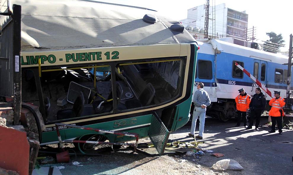 Accidente ferroviario en Buenos Aires  Noticias de Internacional en