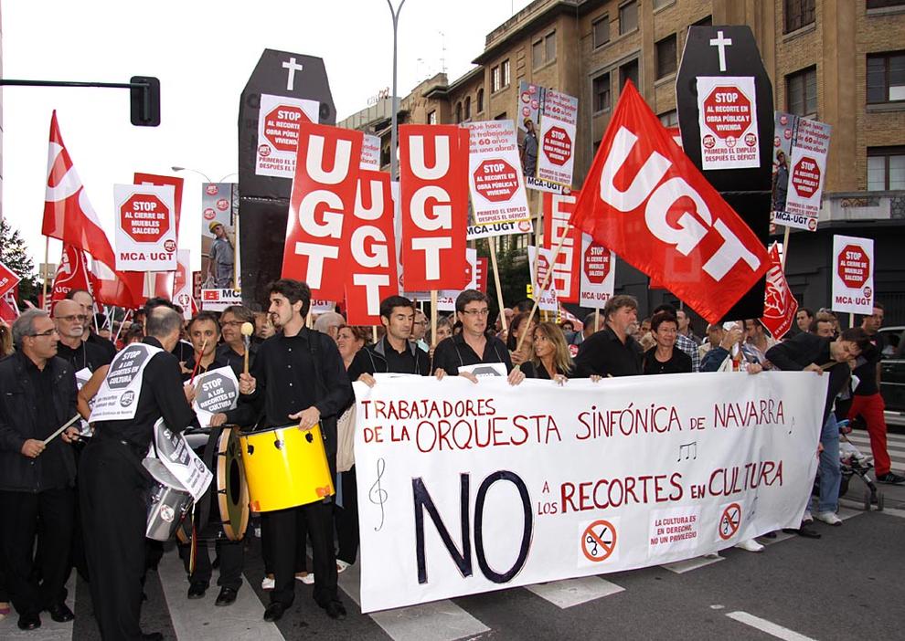 UGT y CC OO salen hoy a la calle tras convocar la huelga general UGT y CC OO salen hoy a la calle tras convocar la huelga general