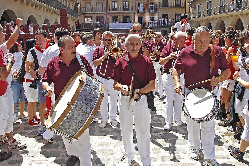 Fiestas De Navarra. 24 De Julio