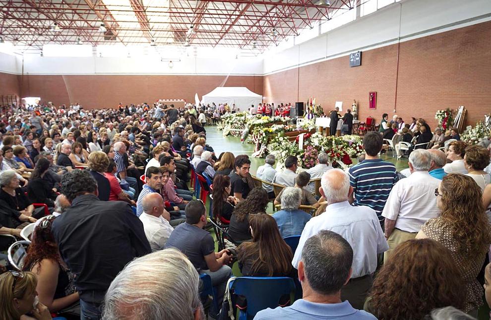 Funeral por los fallecidos en el accidente de tráfico en Badajoz