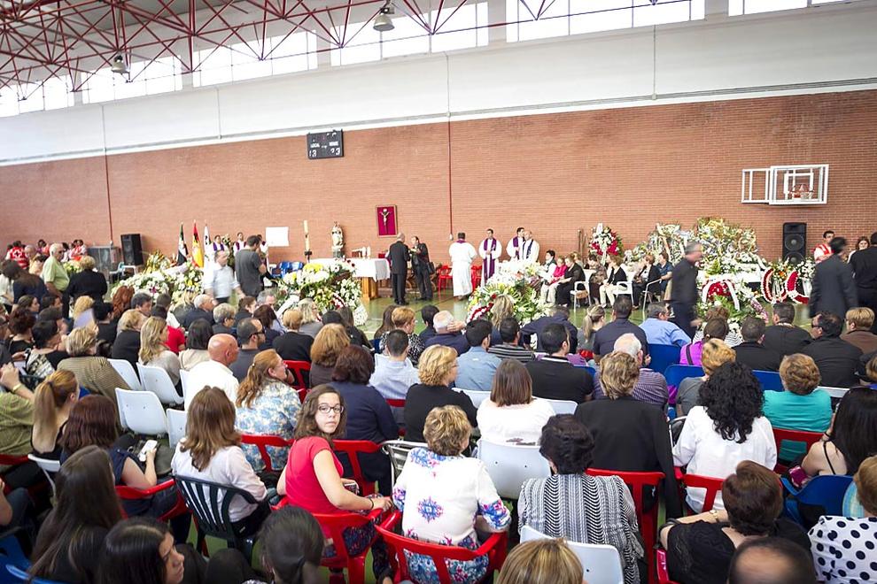 Funeral por los fallecidos en el accidente de tráfico en Badajoz