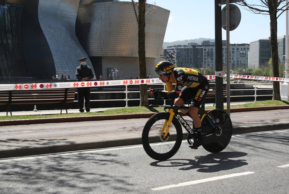 Primoz Roglic, primer líder de la Vuelta al País Vasco