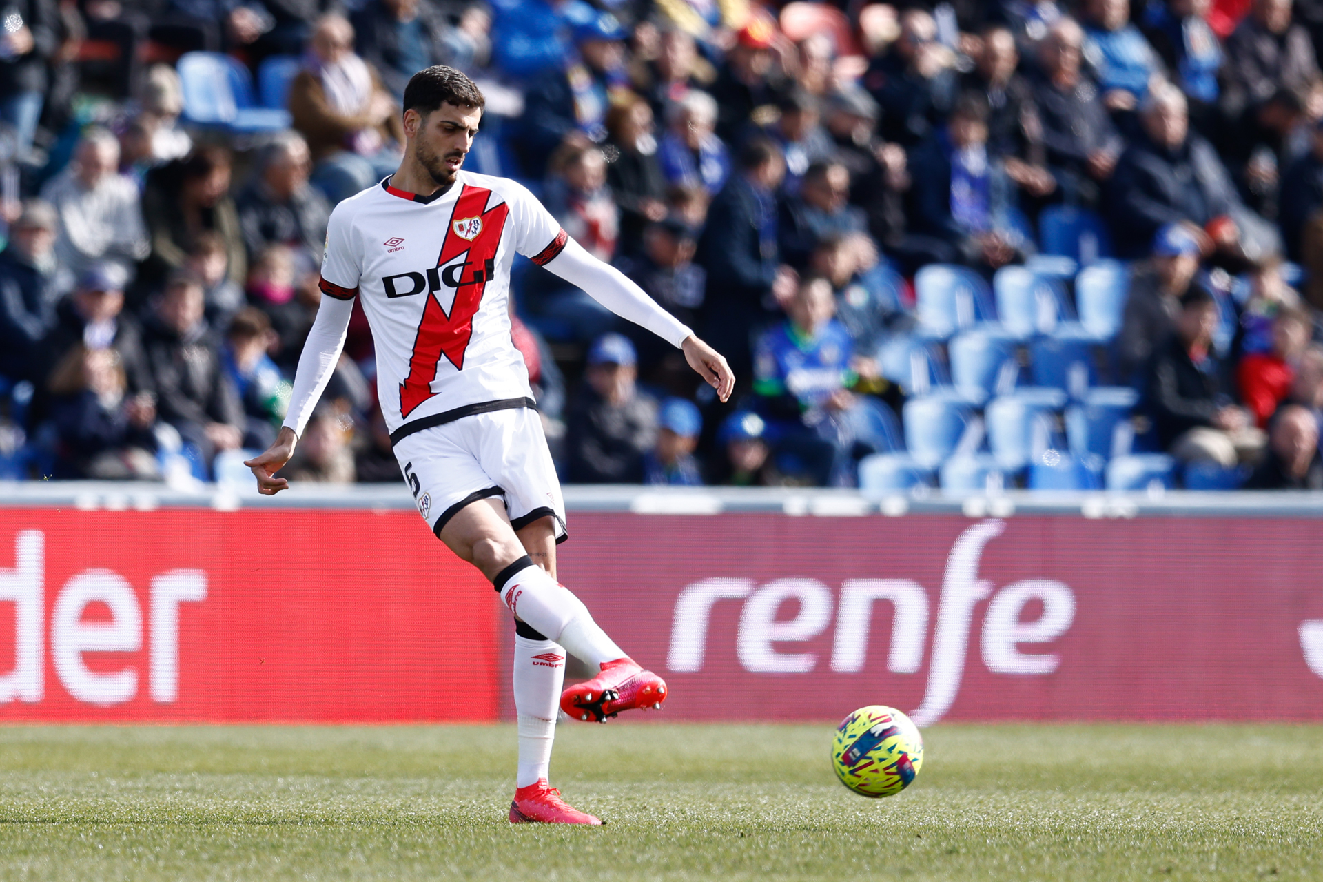 Los Detalles Del Contrato De Catena Con Osasuna: Un Contrato Largo Y ...